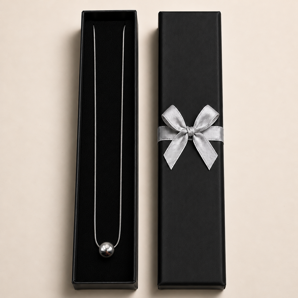 PO067 - Silver Smooth Ball Snake Chain Ogrlica