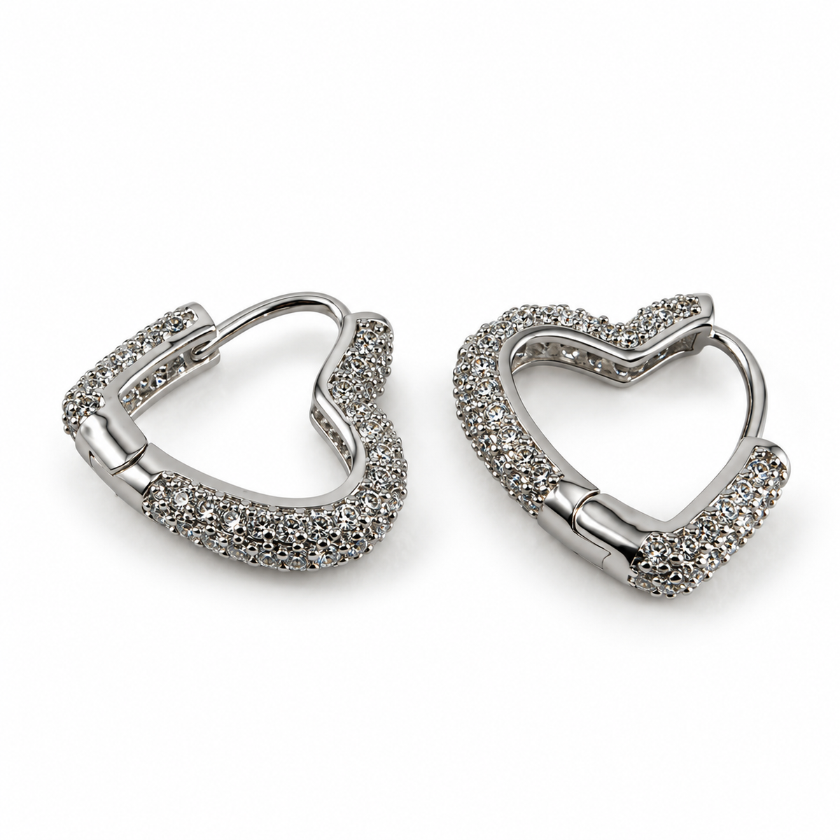 PM212 - Silver Open Heart Dual-Section Pavé Huggie Minđuše