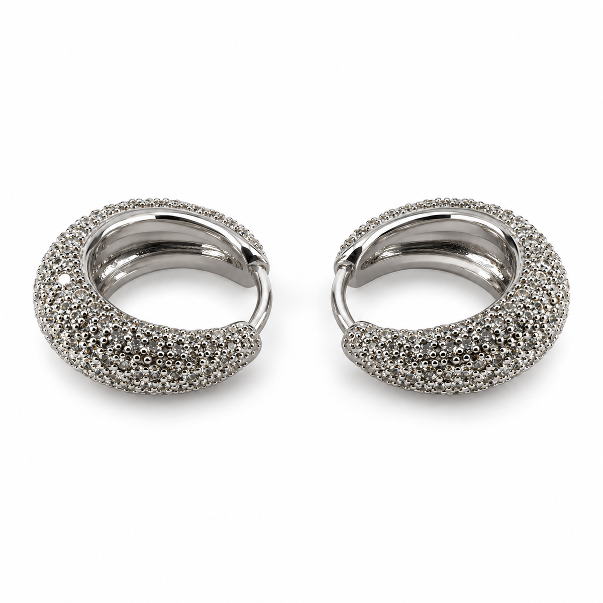 PM213 - Silver Rounded Crescent Full Pavé Huggie Minđuše