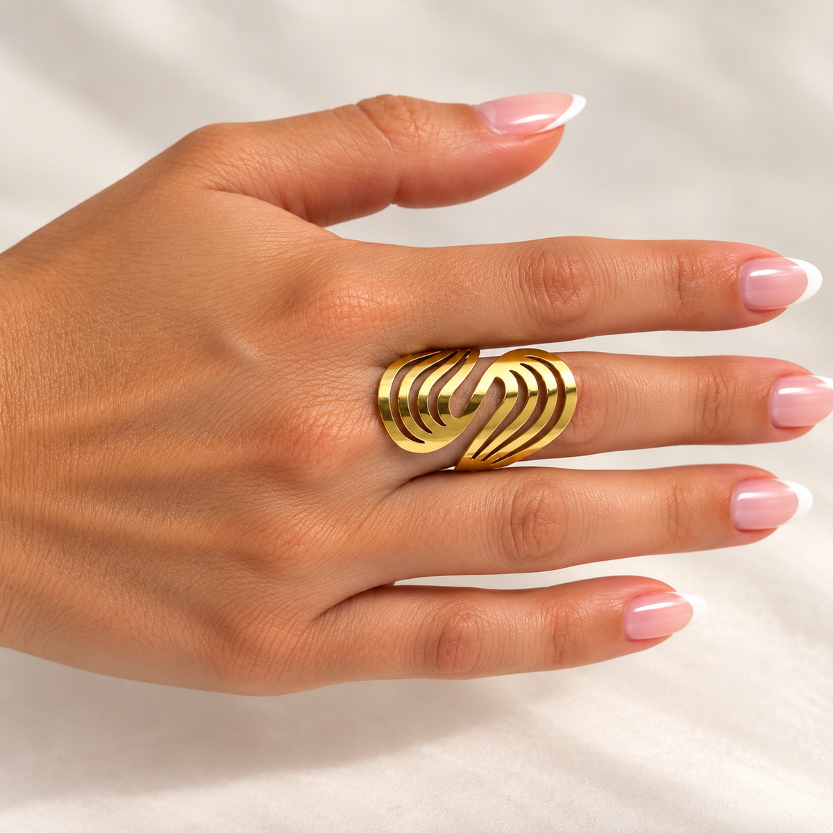 PP030G - Gold Openwork Leaf Wrap Prsten
