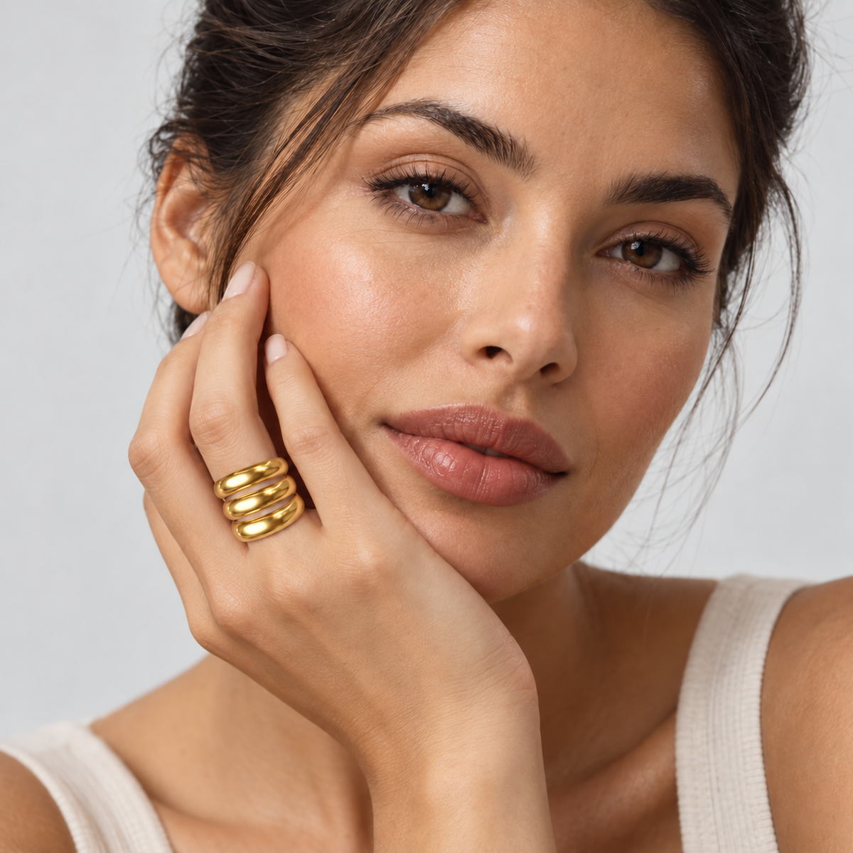 PP027G - Gold Triple Band Sculptural Open Prsten