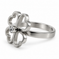 PP057 - Silver Open Heart Clover CZ Prsten od hirurškog čelika sa centralnim CZ kamenom