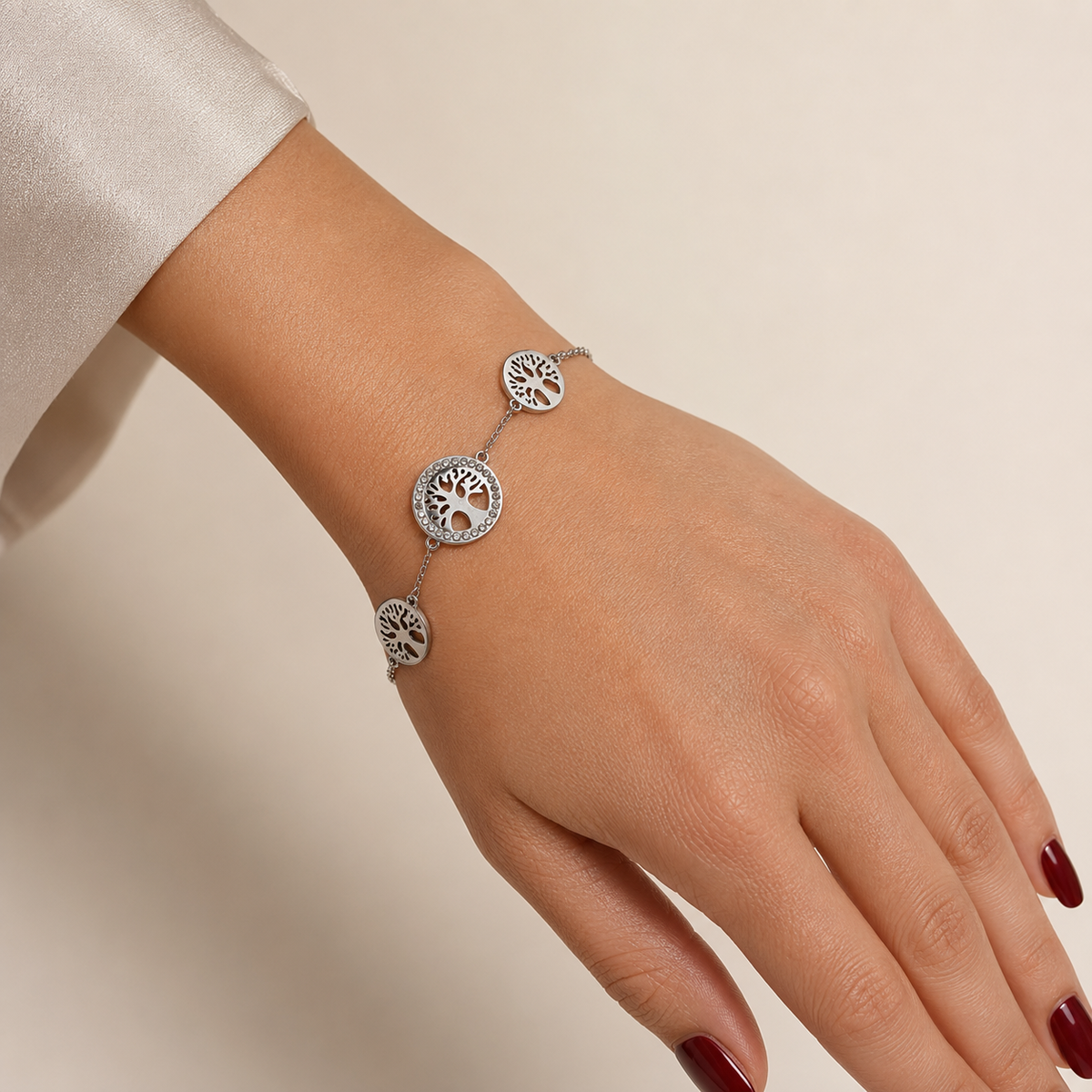 PN002 – Silver Tree of Life Triple Station Chain Narukvica
