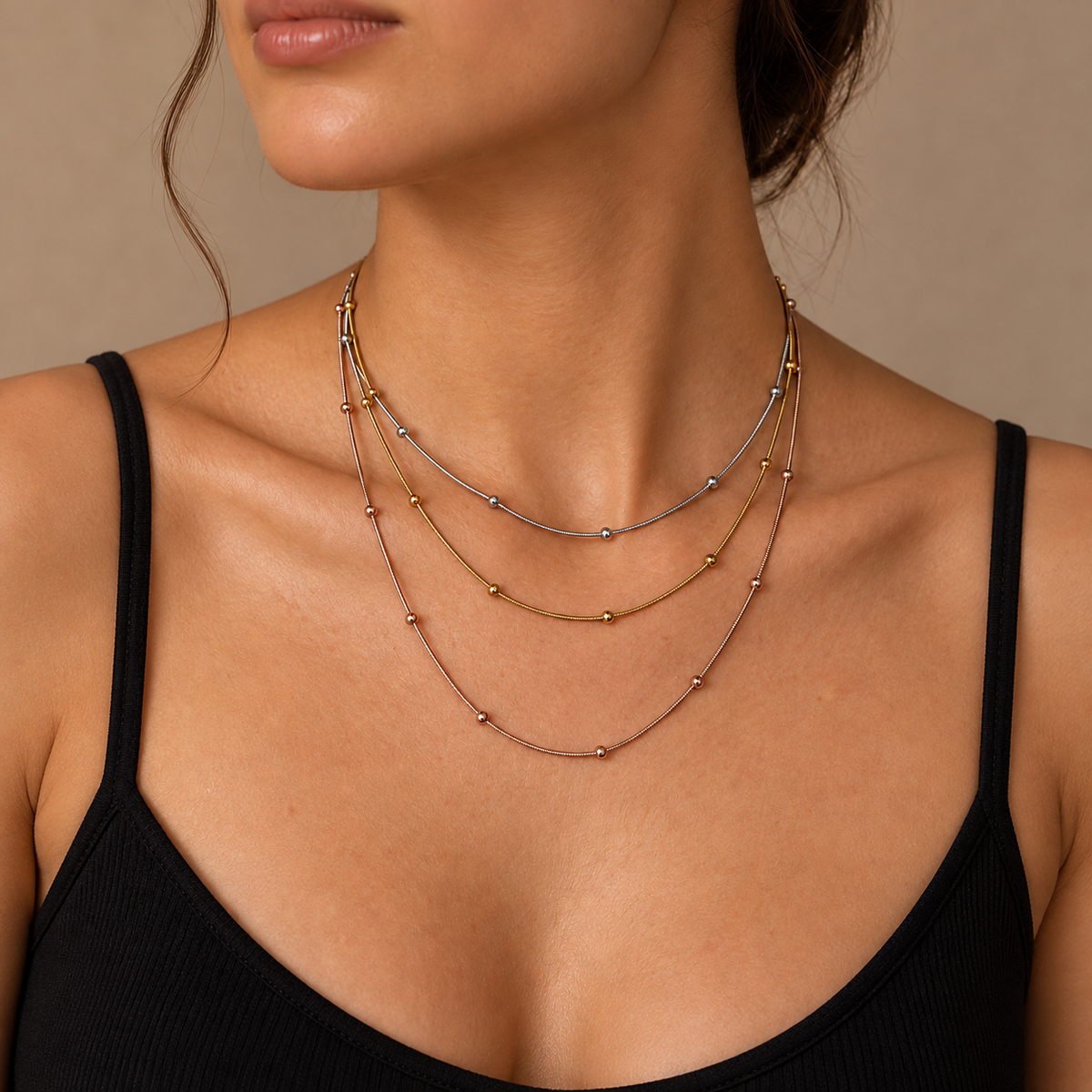 PO016G - Gold Tri-Color Layered Beaded Ogrlica