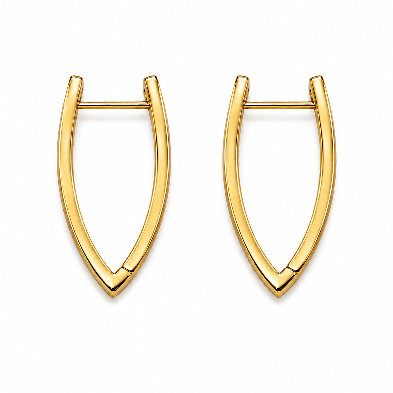 PM076G – Gold Minimalist Marquise Hoop Minđuše